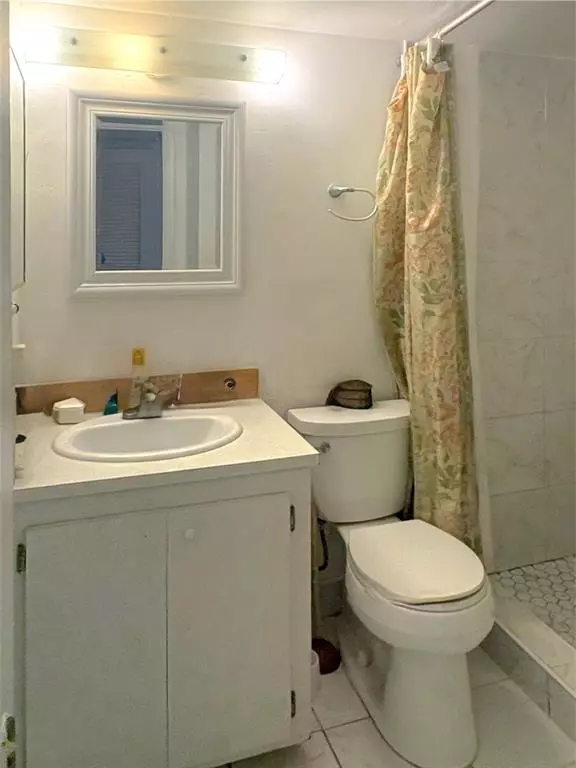 Wilton Manors, FL 33305,1924 NE 26th St