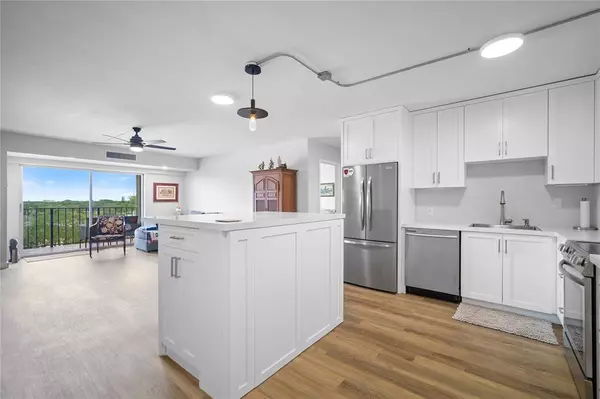 Fort Lauderdale, FL 33316,1625 SE 10th Ave #606