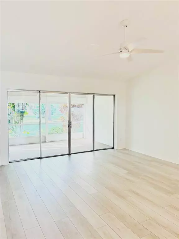 Jupiter, FL 33458,176 Bent Arrow Dr