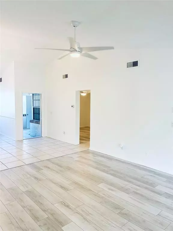 Jupiter, FL 33458,176 Bent Arrow Dr