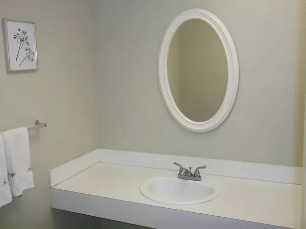 Deerfield Beach, FL 33441,770 SE 2nd Ave #A107