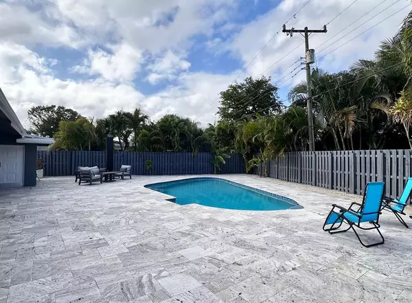 525 NE 27th St, Wilton Manors, FL 33334