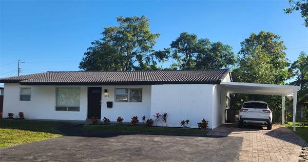 610 NW 38th Ct, Deerfield Beach, FL 33064