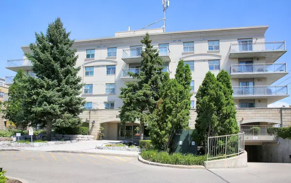 Vaughan, ON L4K 5N7,2500 Rutherford RD #307