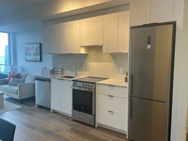 Burlington, ON L7R 0H2,2088 James ST