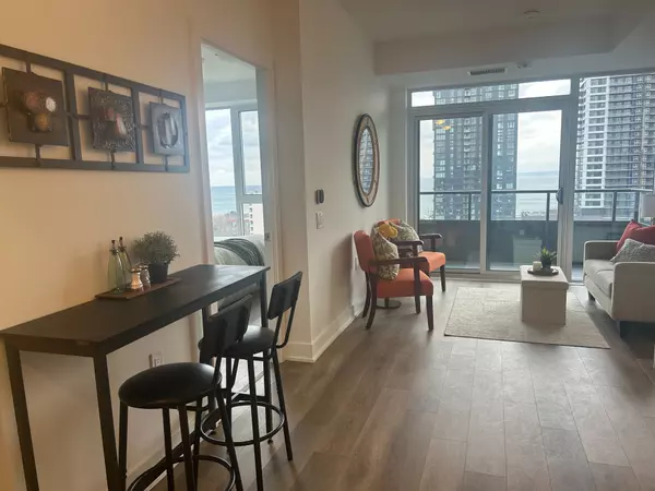 Burlington, ON L7R 0H2,2088 James ST