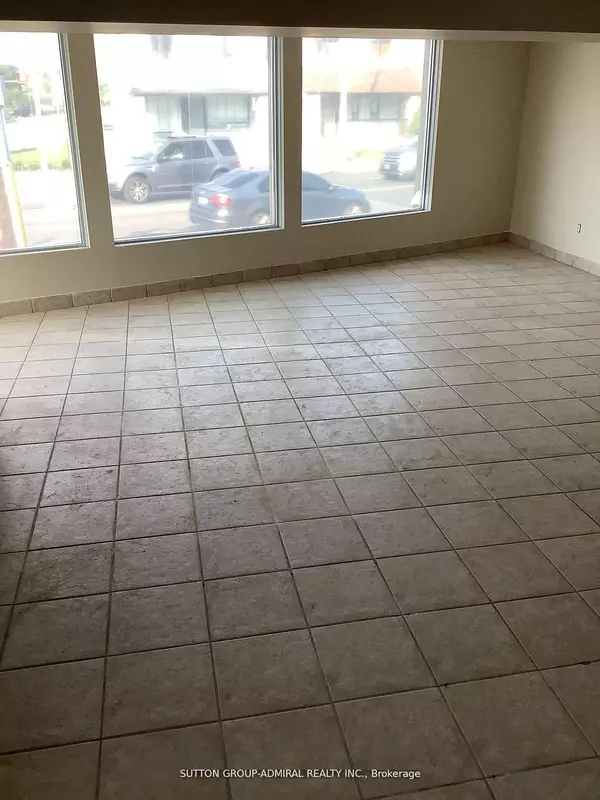 Toronto W04, ON M9N 1T9,1634 Weston RD W