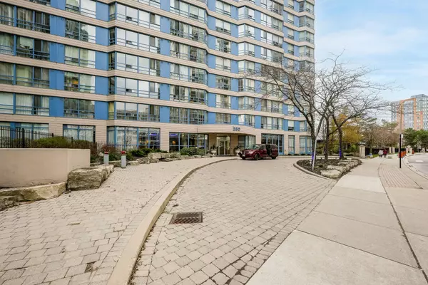 Mississauga, ON L5B 3Z4,250 Webb DR #318