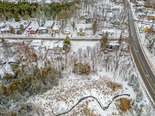 Guelph/eramosa, ON N0B 2K0,112 Harris ST