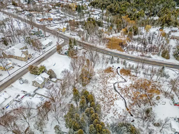 Guelph/eramosa, ON N0B 2K0,112 Harris ST