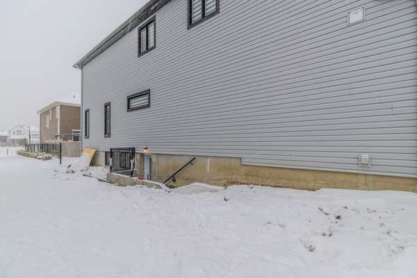 142 Lumen PL #B, Orleans - Convent Glen And Area, ON K1W 0S9