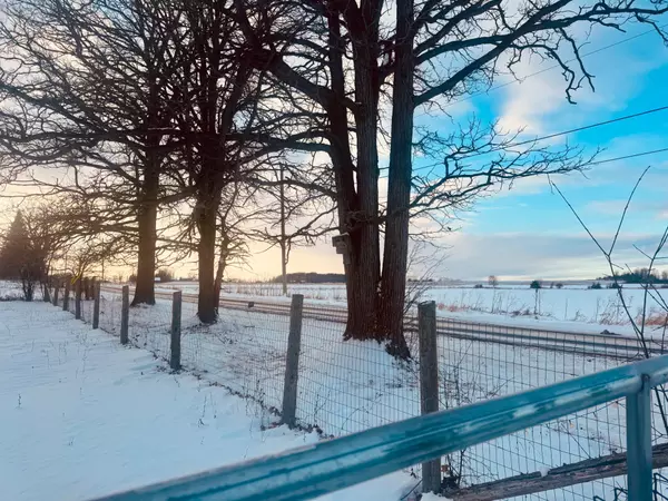 Loyalist, ON K0H 1G0,2268 Mcintyre RD