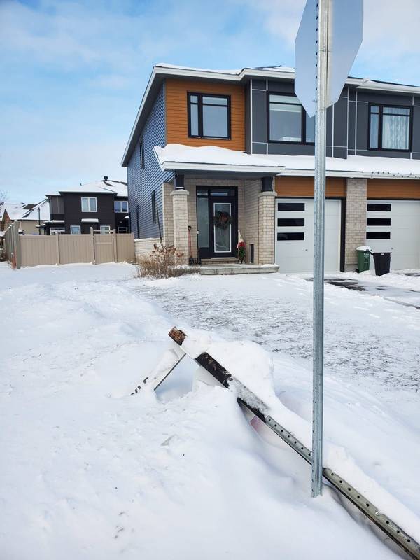 708 Taliesin CRES, Stittsville - Munster - Richmond, ON K2S 2K6