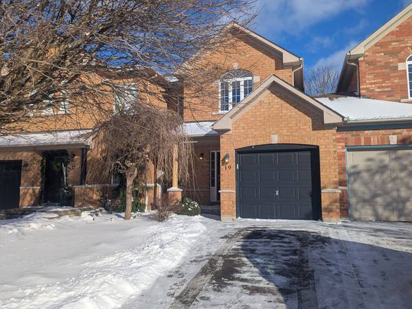 19 Stevenson ST, Hamilton, ON L9G 5A2