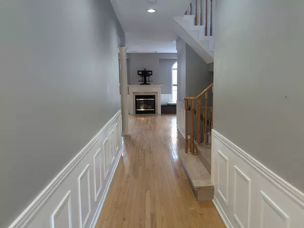 Hamilton, ON L9G 5A2,19 Stevenson ST