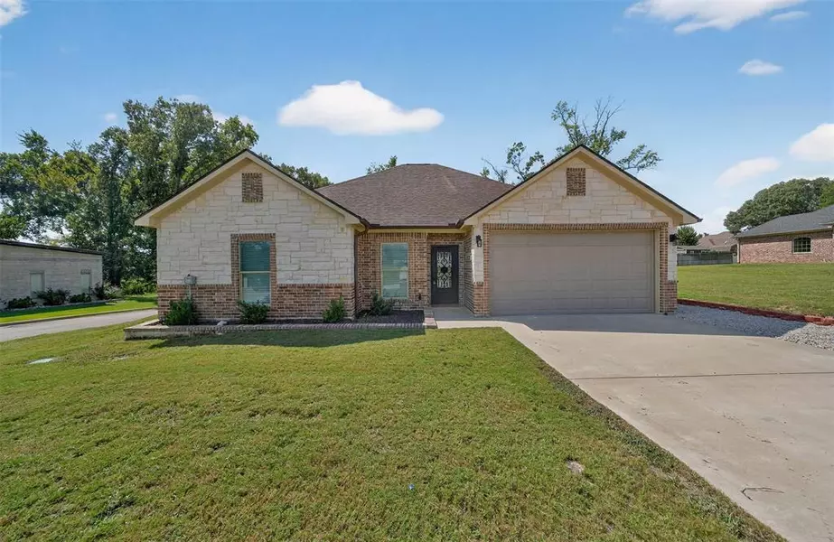 23001 Red Azalea Lane, Lindale, TX 75771