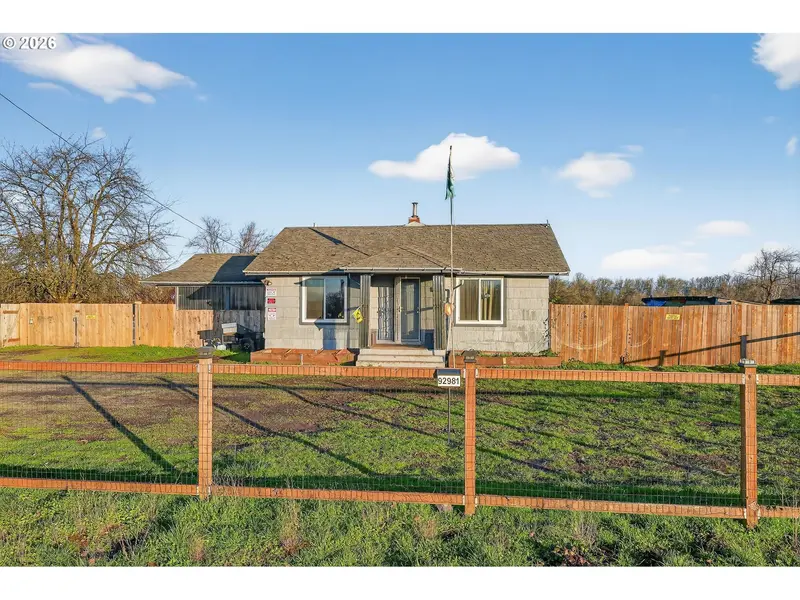 92981 PRAIRIE RD, Junction City, OR 97448