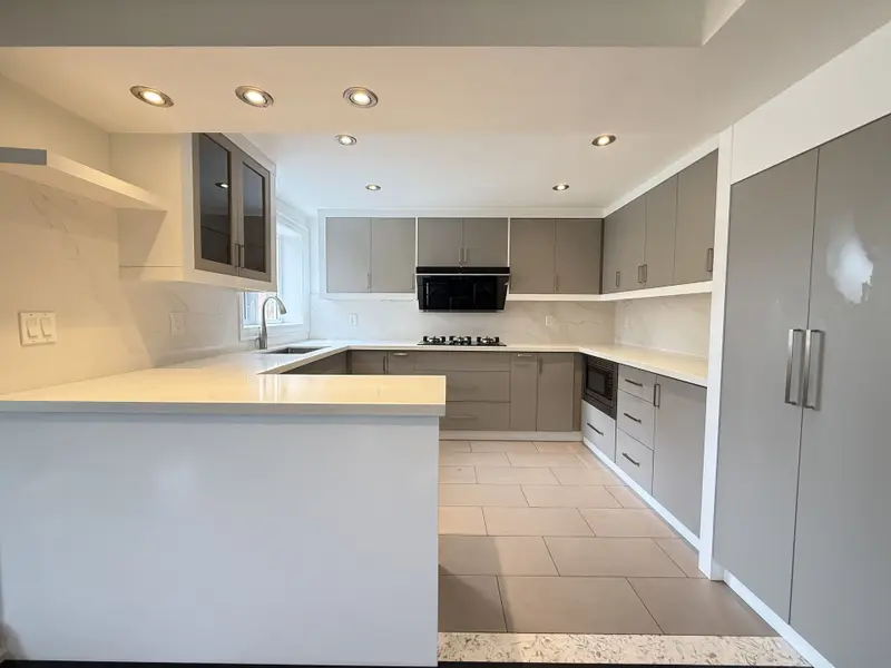 256 Boake TRL, Richmond Hill, ON L4B 4B4