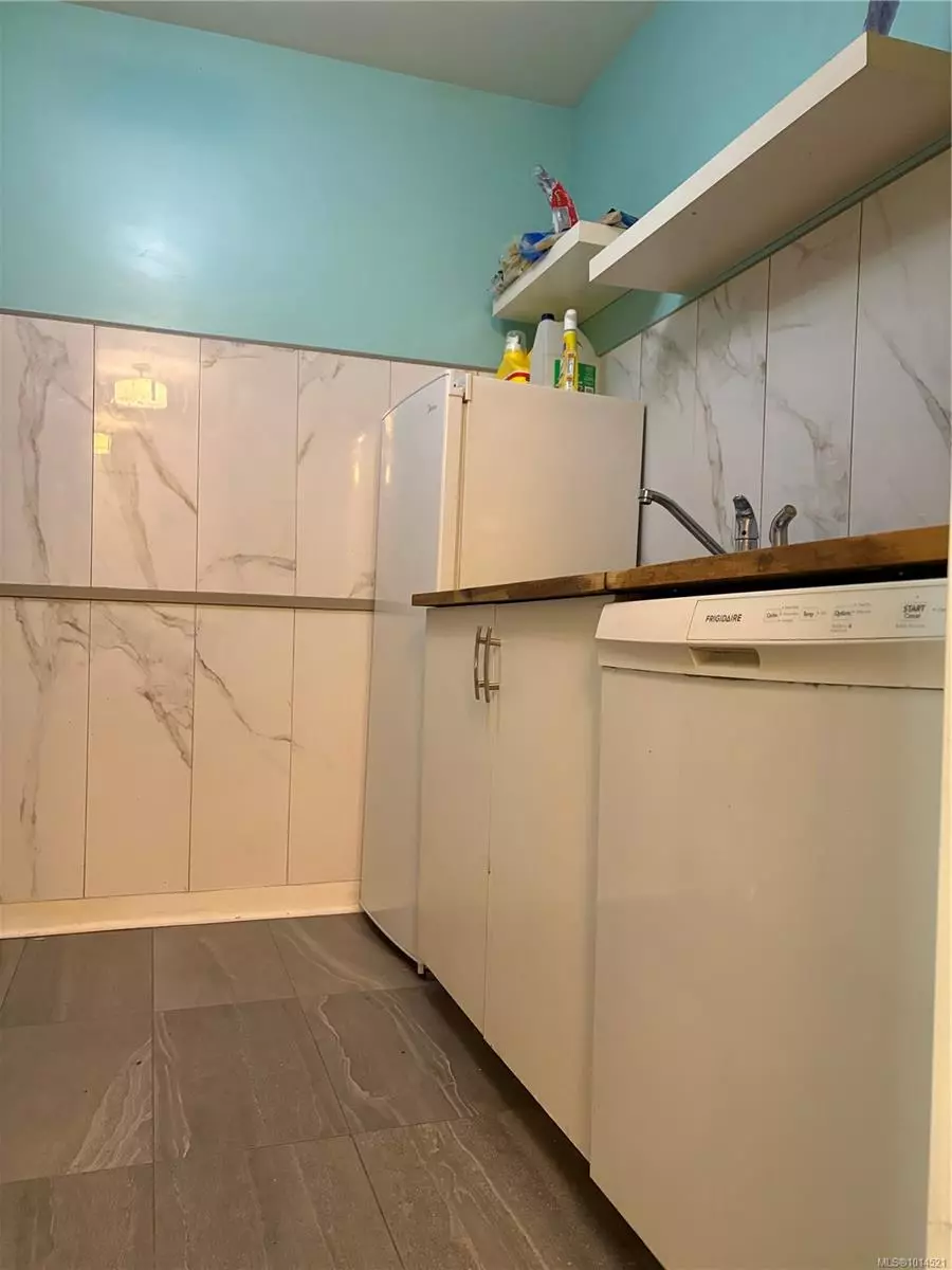 Port Alice, BC V0N 2N0,791 Marine Dr #109