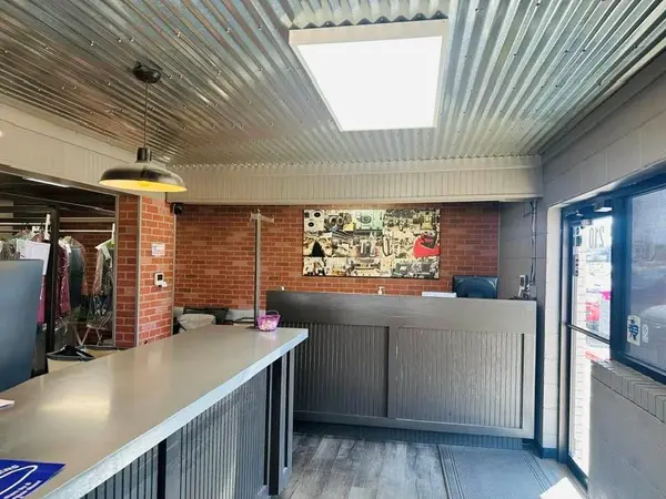 Joshua, TX 76058,210 N Broadway Street