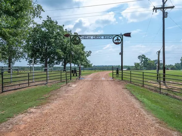 Winnsboro, TX 75494,5282 N State Hwy 37