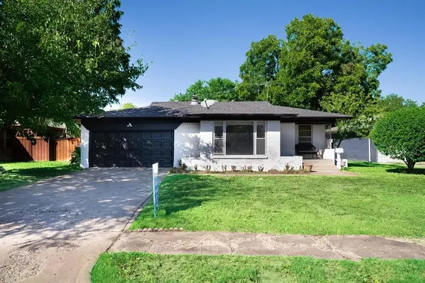2953 Bay Oaks Drive, Dallas, TX 75229