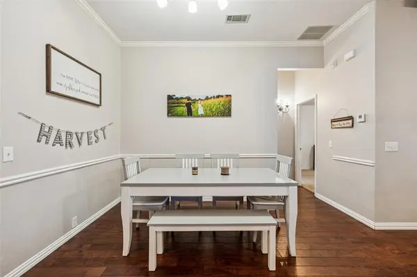 Denton, TX 76210,6828 Crenshaw Lane