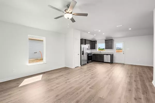 Ponder, TX 76259,8412 White Wolf Trail