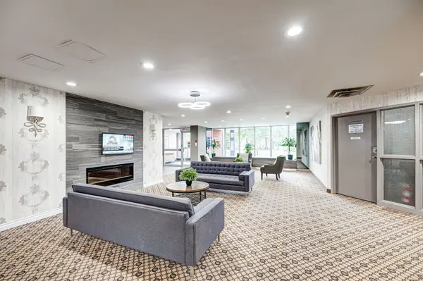 Toronto E11, ON M1B 5M3,11753 Sheppard AVE E #515