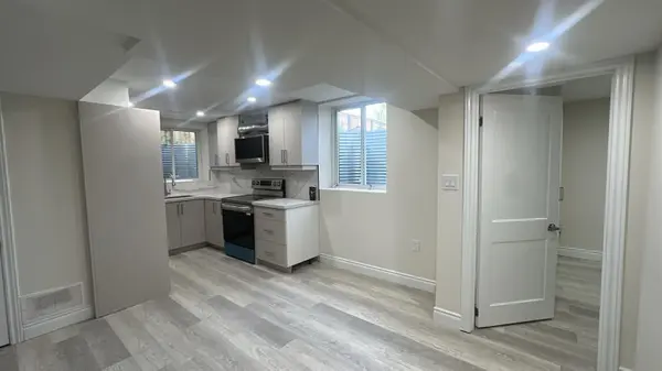 Niagara Falls, ON L2H 3V3,Address not disclosed