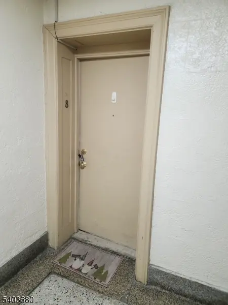 433 Lincoln Ave #B8, City Of Orange Twp., NJ 07050