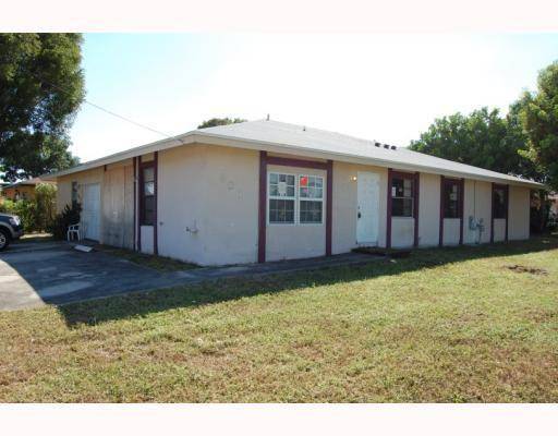 901 SW 78th Ave, North Lauderdale, FL 33068