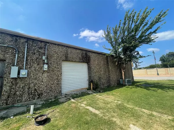The Colony, TX 75056,7300 Main Street #100