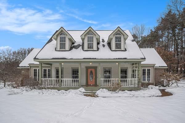 8220 Glenwynd DR, Kalamazoo, MI 49009