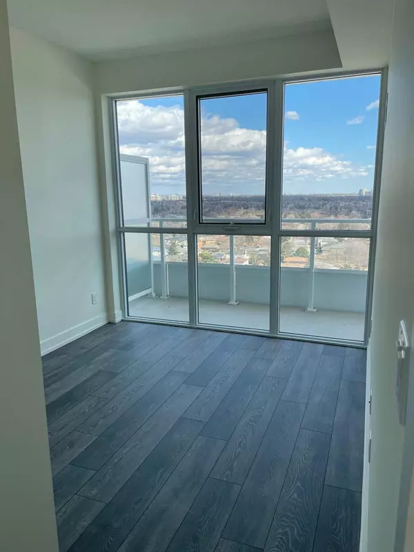 Toronto C15, ON M2J 0G4,180 Fairview Mall DR #1812