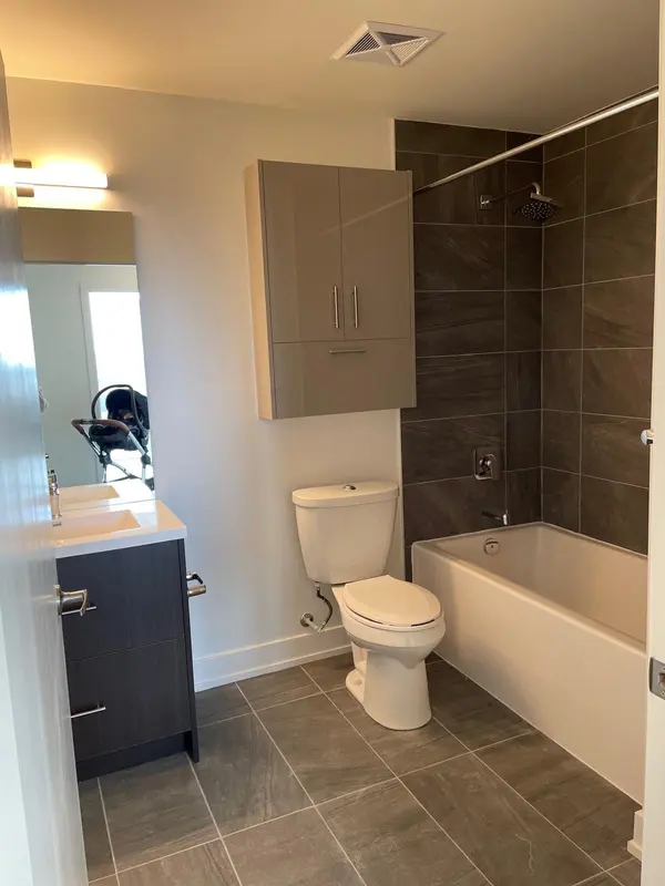 Toronto C15, ON M2J 0G4,180 Fairview Mall DR #1812