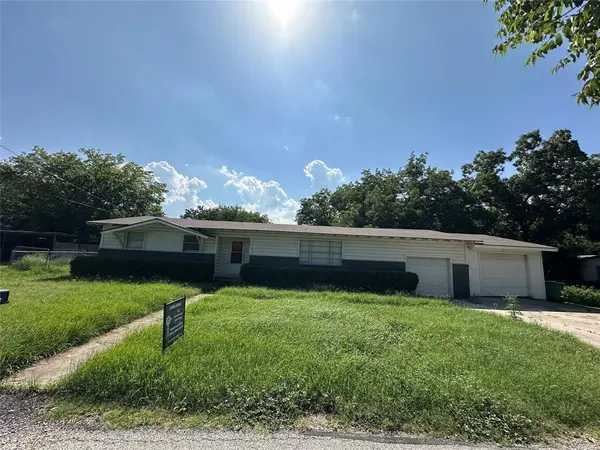 Chico, TX 76431,304 S Buffalo Street