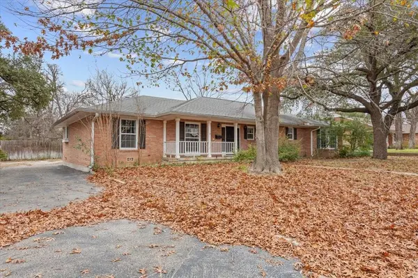 Waco, TX 76710,2917 Braemar Drive