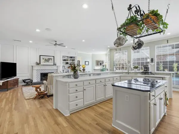 Plano, TX 75093,4549 Glenville Drive