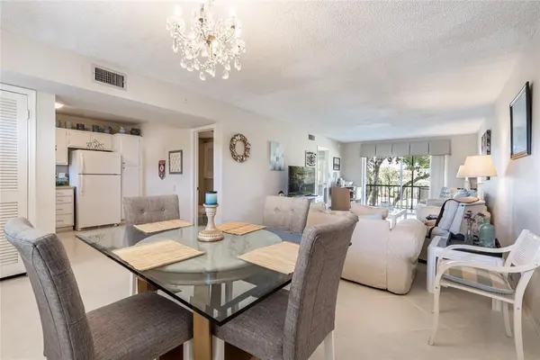 Pembroke Pines, FL 33025,671 S Hollybrook Dr #306