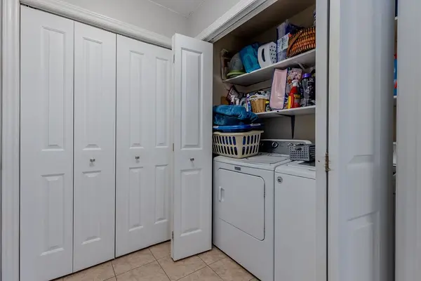 Petawawa, ON K8H 0A5,1043 Limestone TRL E