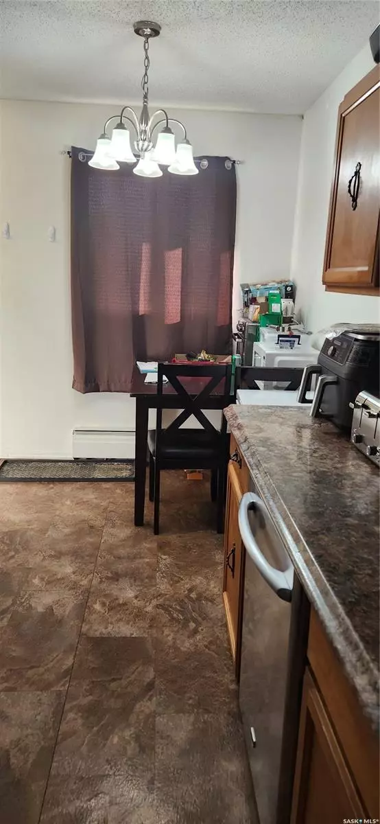 Moose Jaw, SK S6H 7R9,1350 Gordon ROAD #202-B