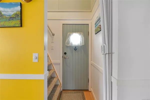 Cowichan Bay, BC V0R 1N1,1765 Cowichan Bay Rd #5