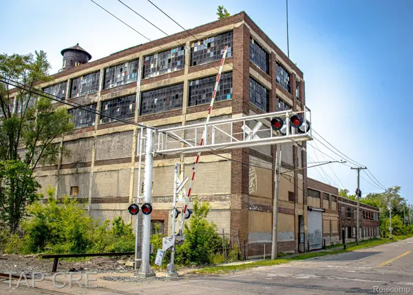 6400 Miller ST, Detroit, MI 48211