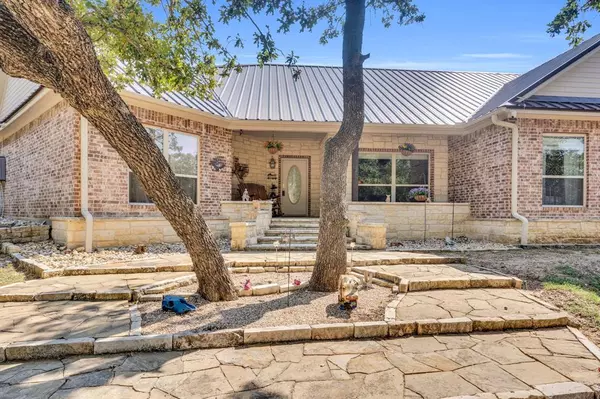 Whitney, TX 76692,118 Oak Ridge Loop