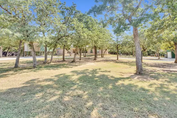 Whitney, TX 76692,118 Oak Ridge Loop