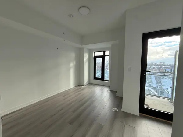Toronto, ON M4M 2P5,485 Logan AVE #312
