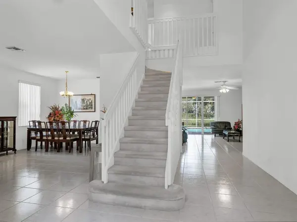 Weston, FL 33331,4032 Pinewood Ln