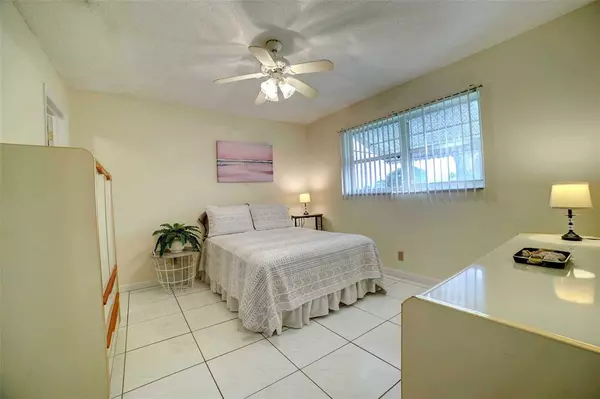Boynton Beach, FL 33426,300 SW Golfview Ter #150