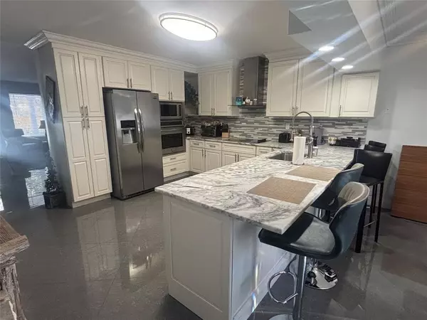 Fort Lauderdale, FL 33308,2820 NE 49th St